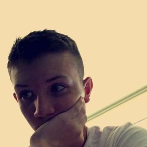 Meet your Posher, Cameron